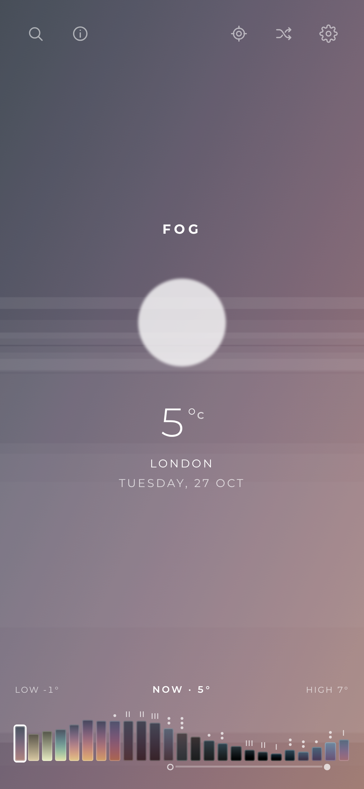 Dense fog at 5° in London — bands of fog rising over a softened sun